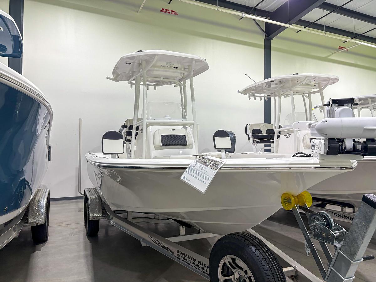 2025 Tidewater 2210 Cb
