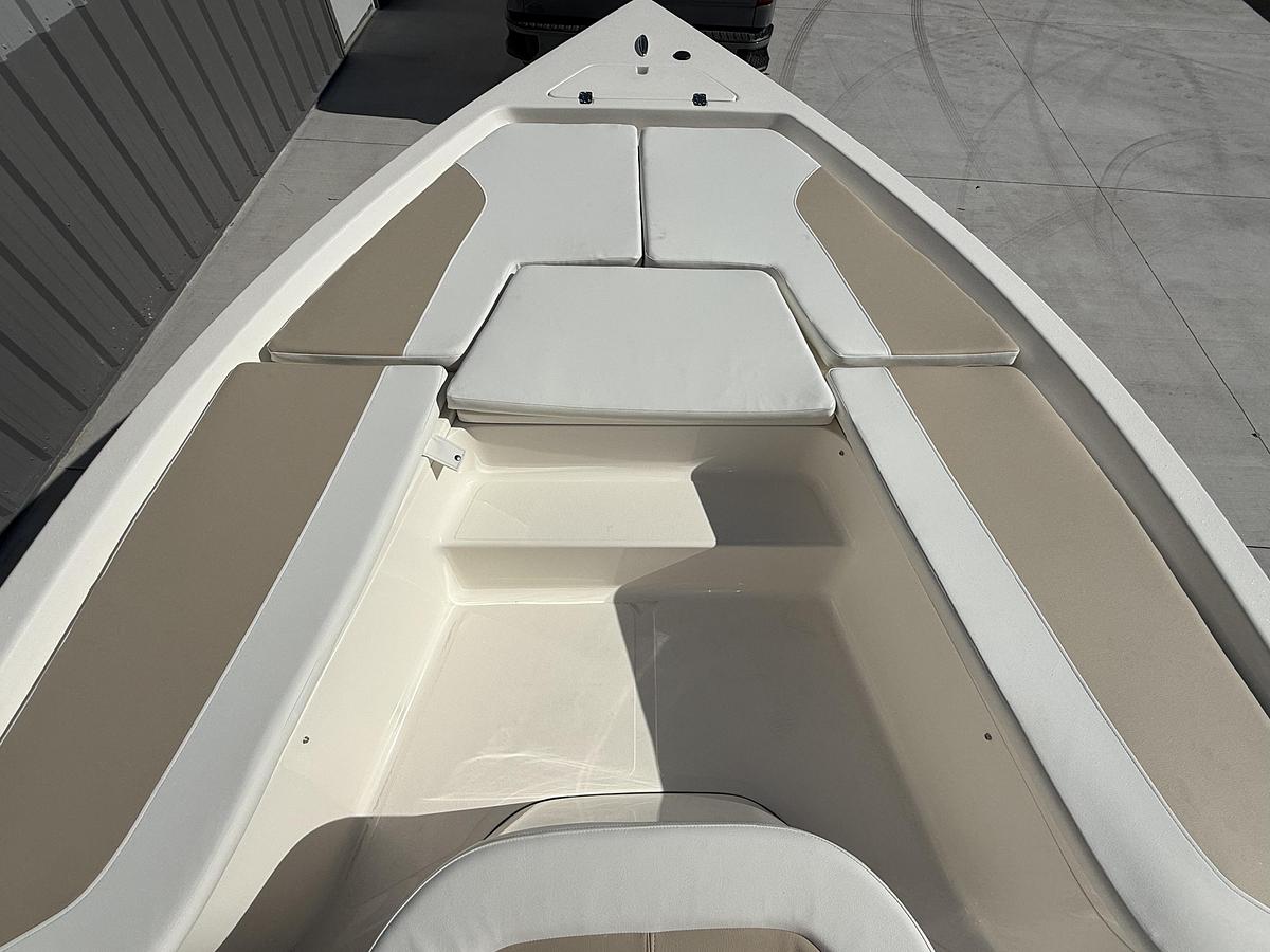 2026 Bulls Bay 2200 XS