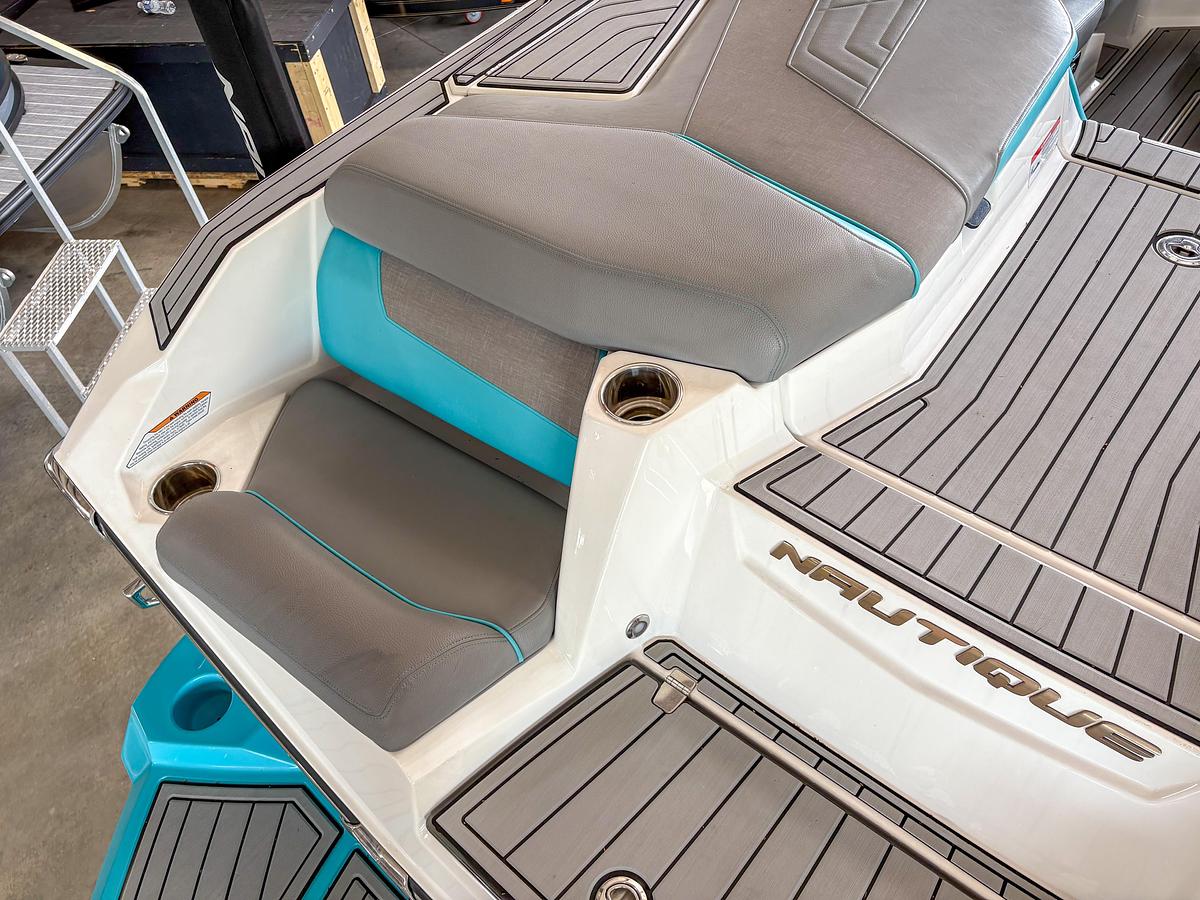 Used 2022 Nautique G21