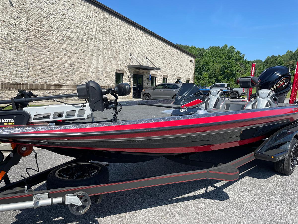 Used 2022 Skeeter FXR21 Apex