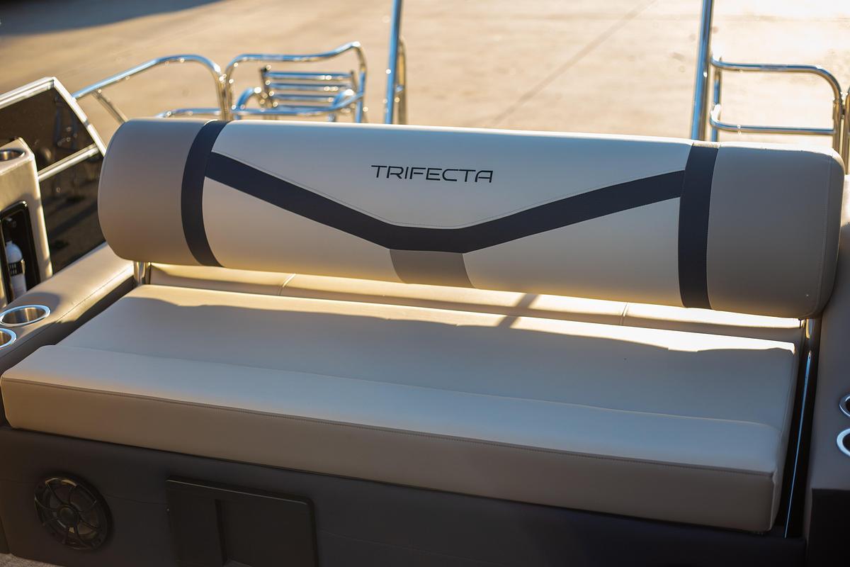 2025 Trifecta 24UL CS