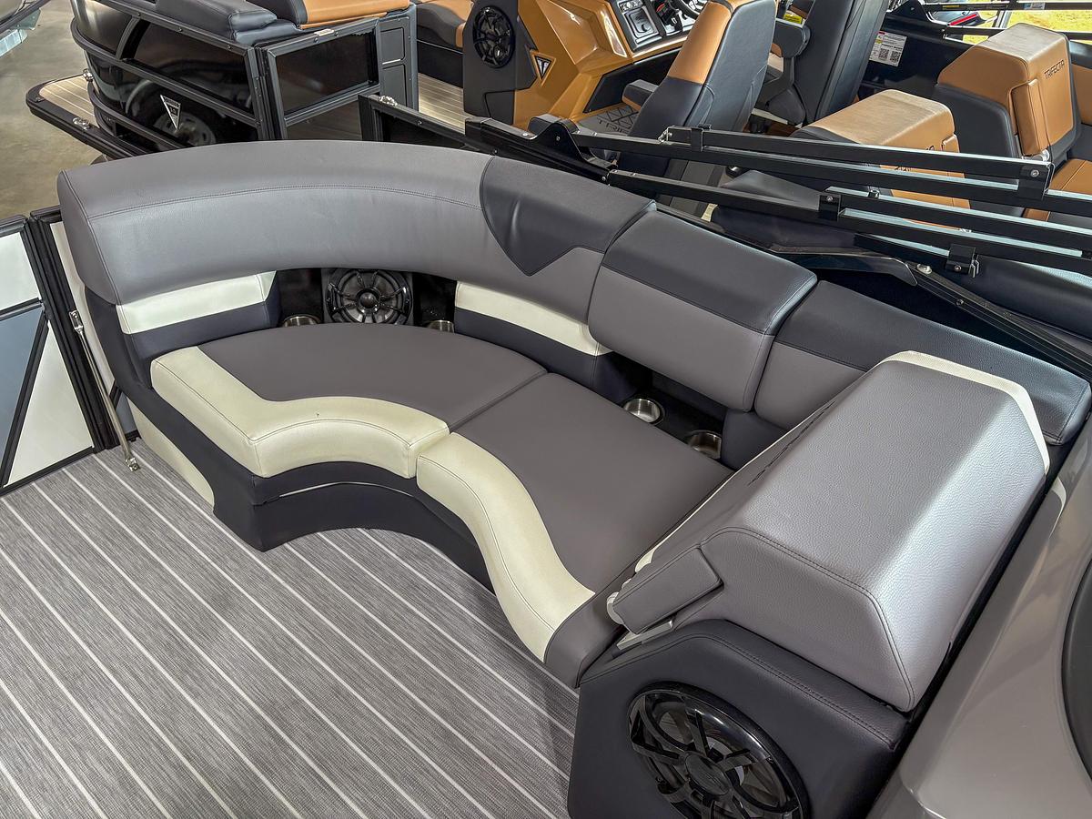 2025 Trifecta 23 RF SS