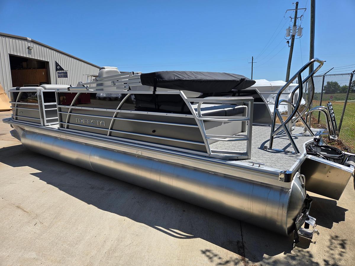 2025 Trifecta 24 UL LET2.75