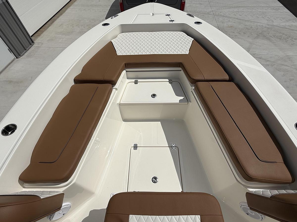 2026 Pioneer 220 Bay Sport