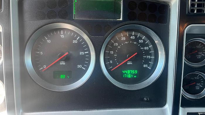 Used 2011 Kenworth T800