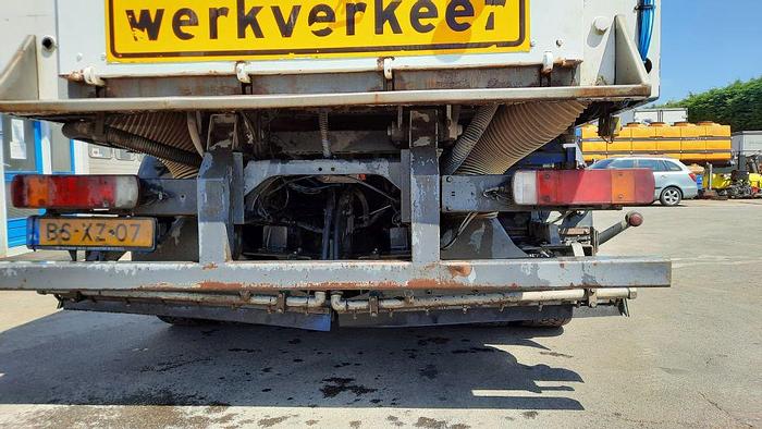 Gebruikt 2007 Scania P270 + Beam S8000