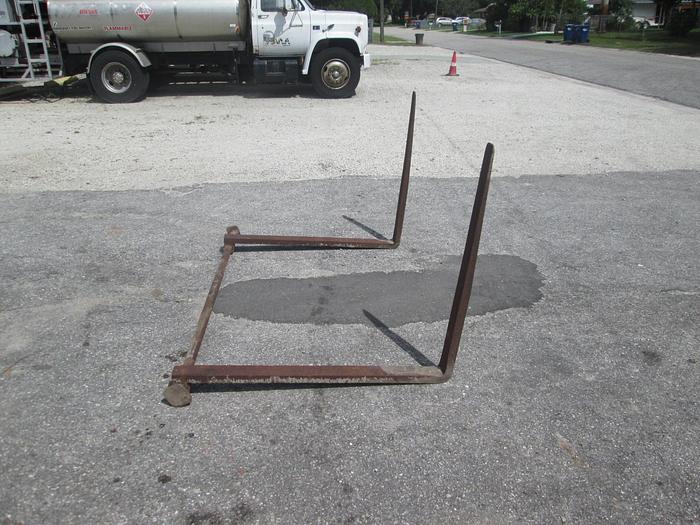 Used 4' Wheel Loader Forks