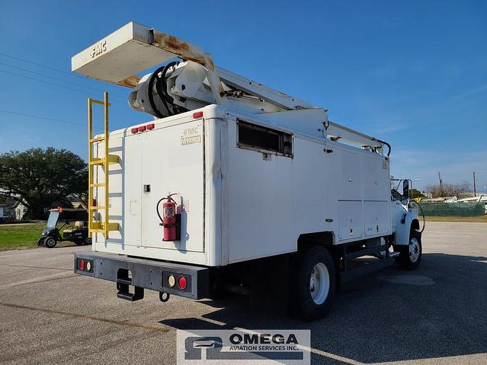 Used 1996 FMC LMD2000 Aircraft Deicer (2,000 total gallon tank cap) Ford Chassis w/ Diesel Engine