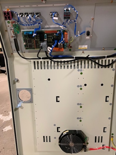 Used 2011 FANUC M900iA/350