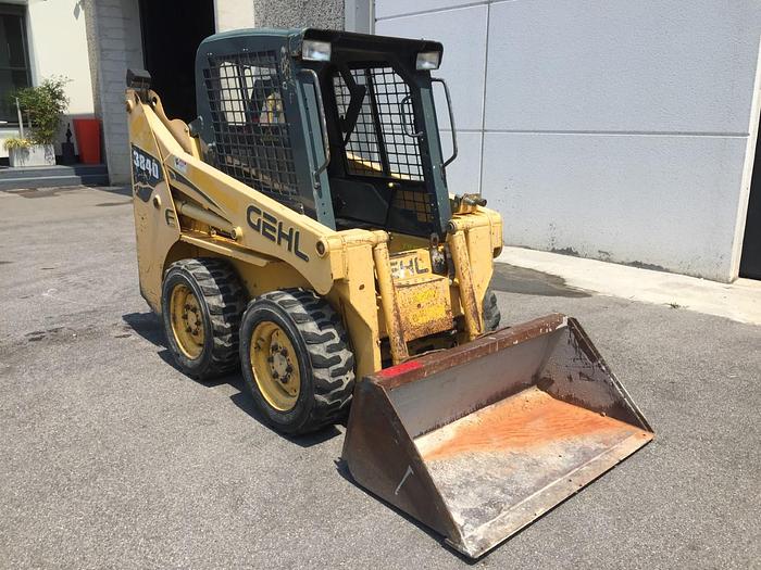 Usato 2006 GEHL 3840