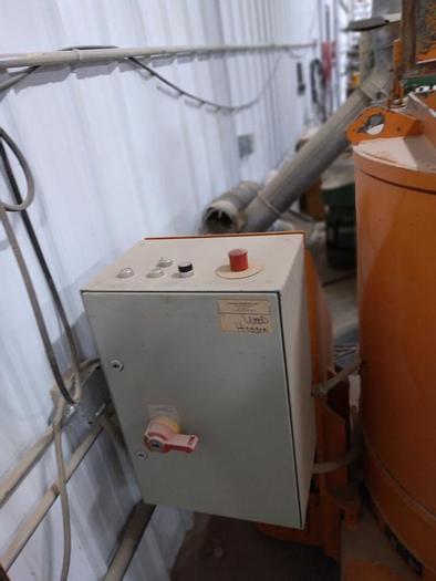 Used OsmeKa HZ2100 Tub Grinder