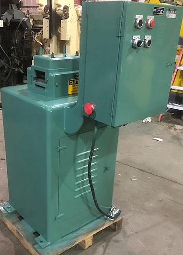 Used COOPER-WEYMOUTH PETERSON 6 SPS STRAIGHTENER
