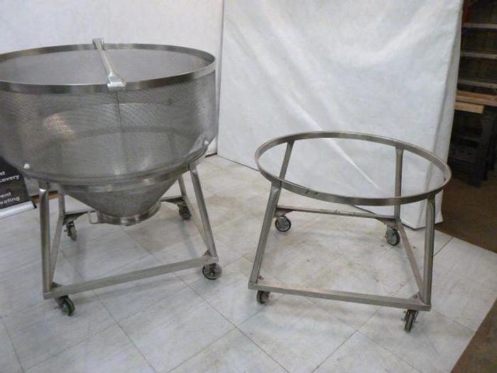 Used JC Pardo Cooker, 300G w/Perforated Basket