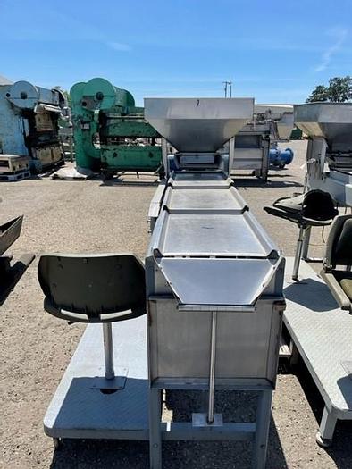 Used Stainless Steel Picking -Sorting Vibratory  Table