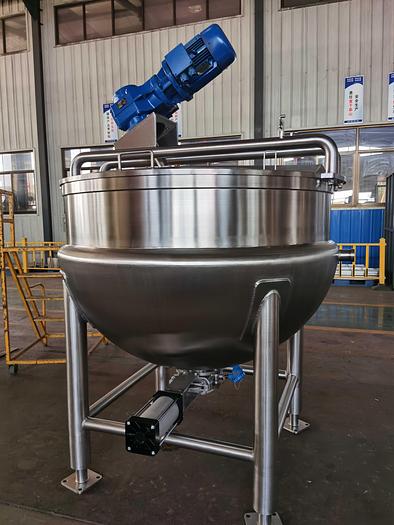 Customized 200 gallon kettle with inclined agitator