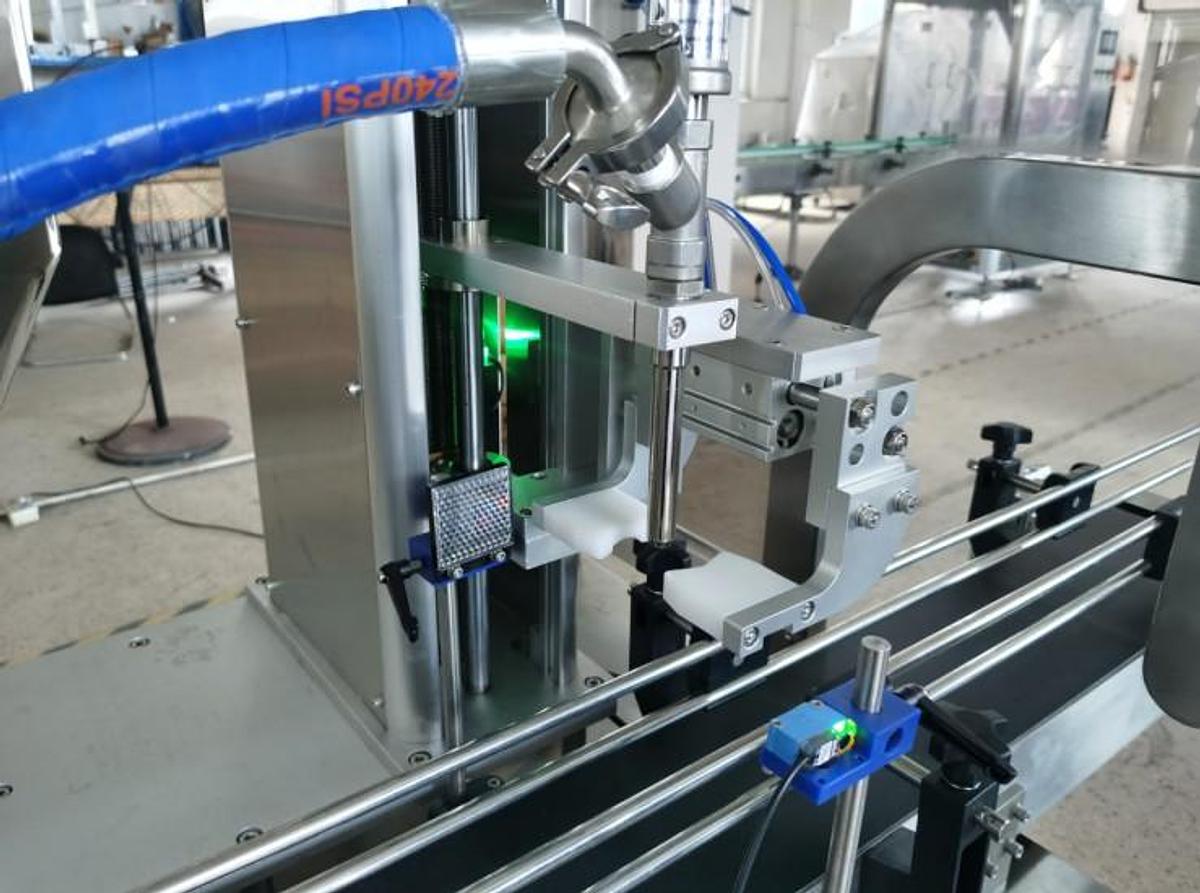 Automatic Lobe Pump Filling Machine