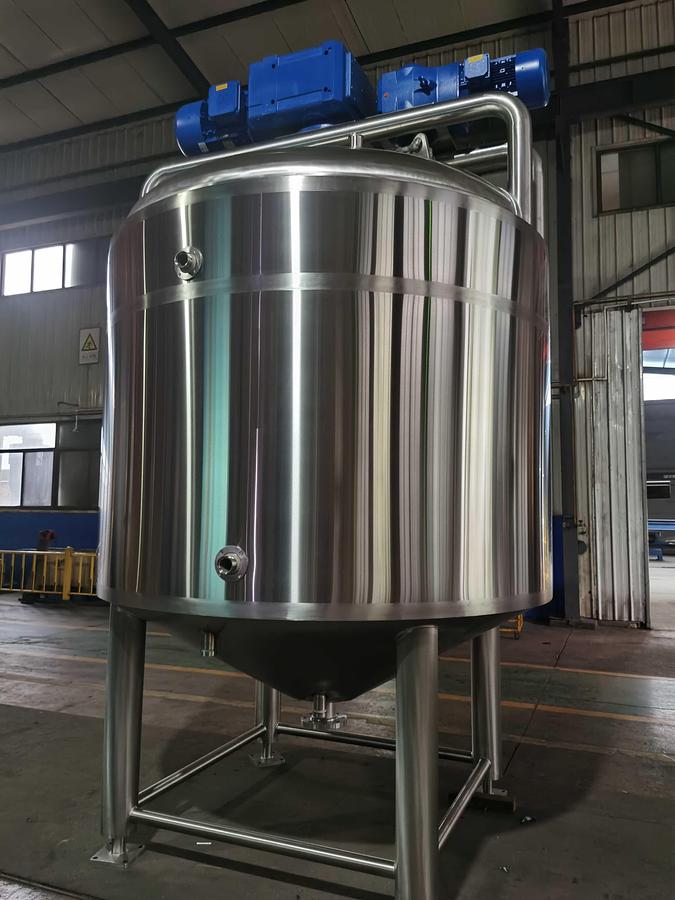 1500 Gallon Stainless Steel Mixing Kettle with Sweep & Paddle Agitator - Industrial Cooking for Sauces & Soups