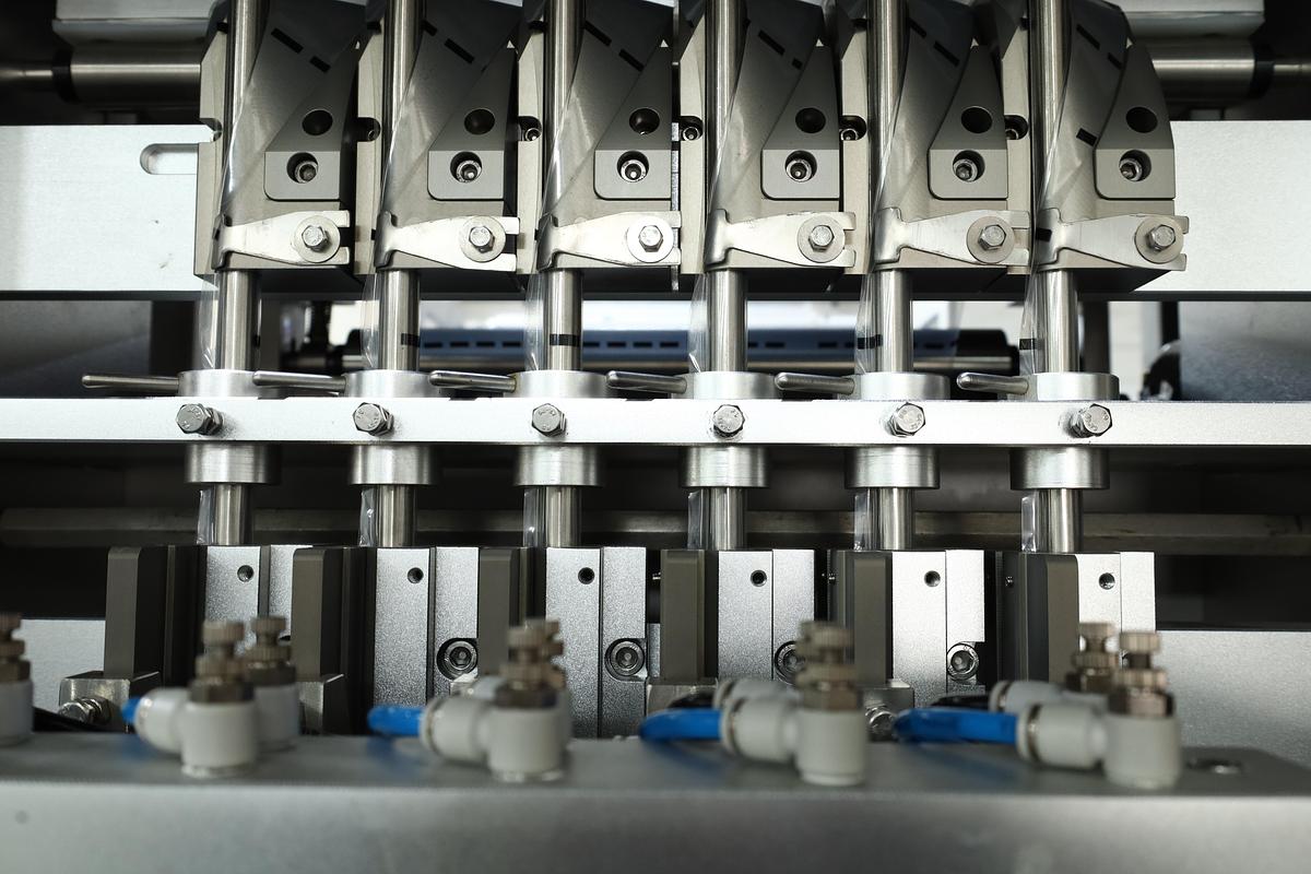 Multi-lane Three-side Seal Packaging Machine for Powders   DL-FJ-3