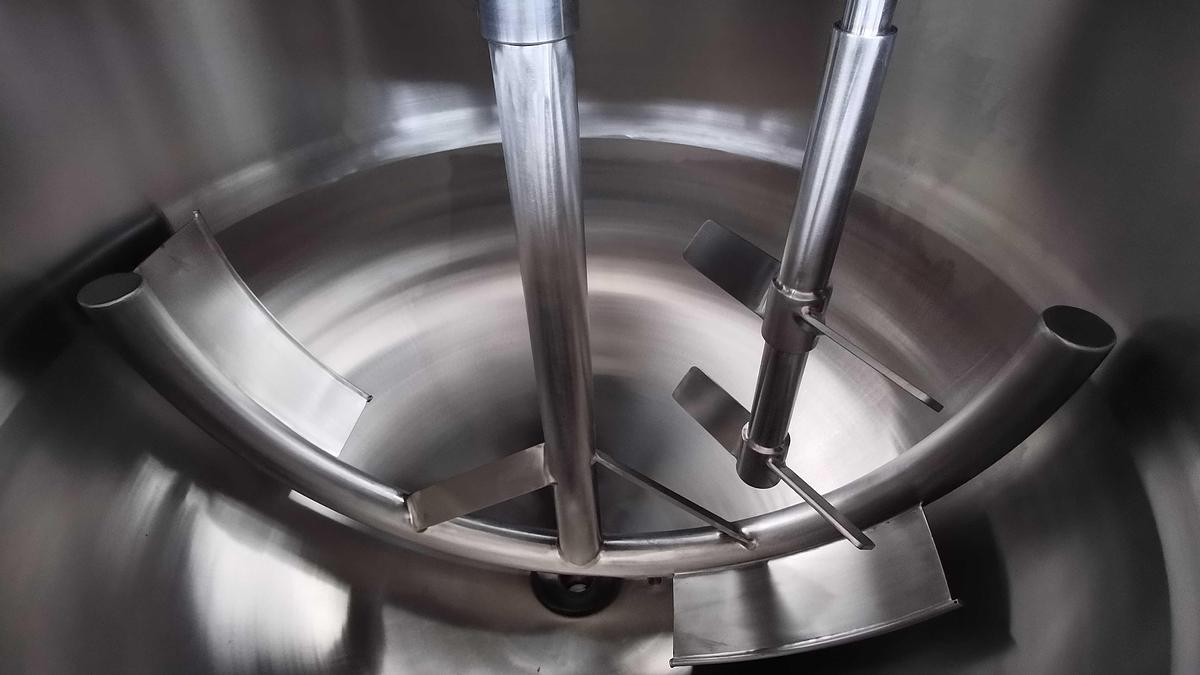 New 400 USG Steam Jacketed Dual (Offset) Mixing Kettle in stock in Ontario, CA, USA 