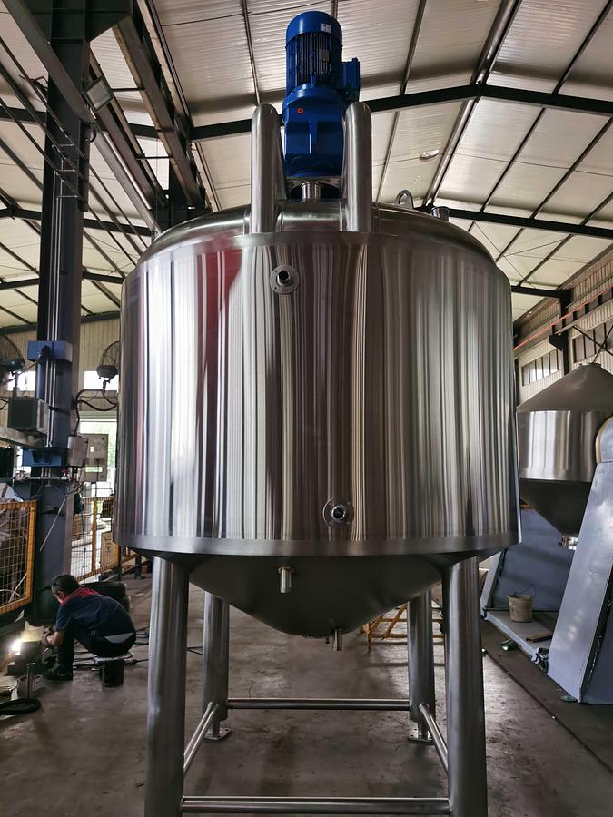 New customized 1000 gallon steam jacketed double mixing tank