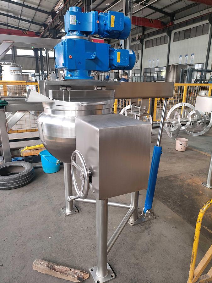 25 Gallon Tilting Jacketed Kettle