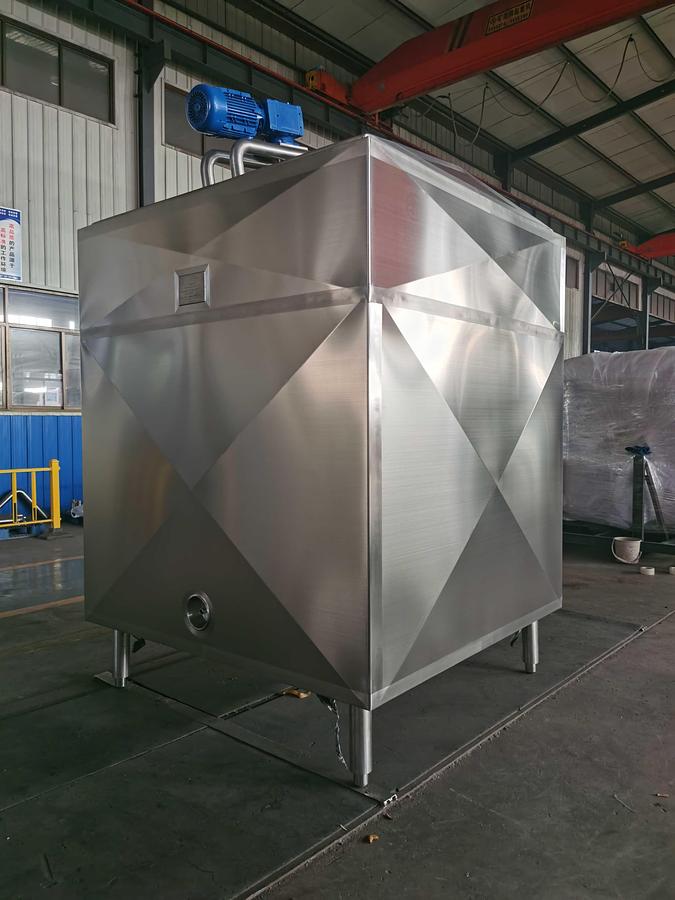 1500 USG Rectangular mixing tank for Ice Cream