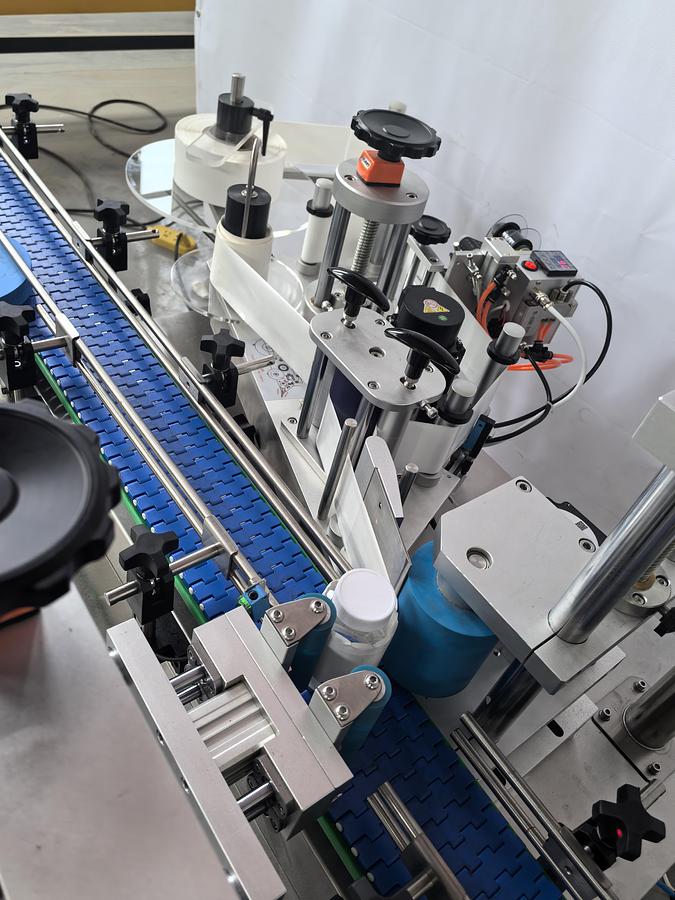 Round Bottle Labeler   HA-TB01