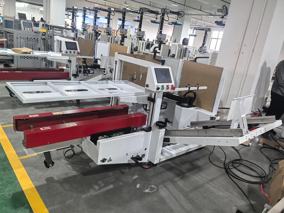 Fully Automatic 5 Servo Case Erector 500