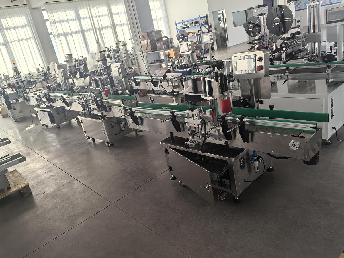 Double-Head Side Labeling Machine