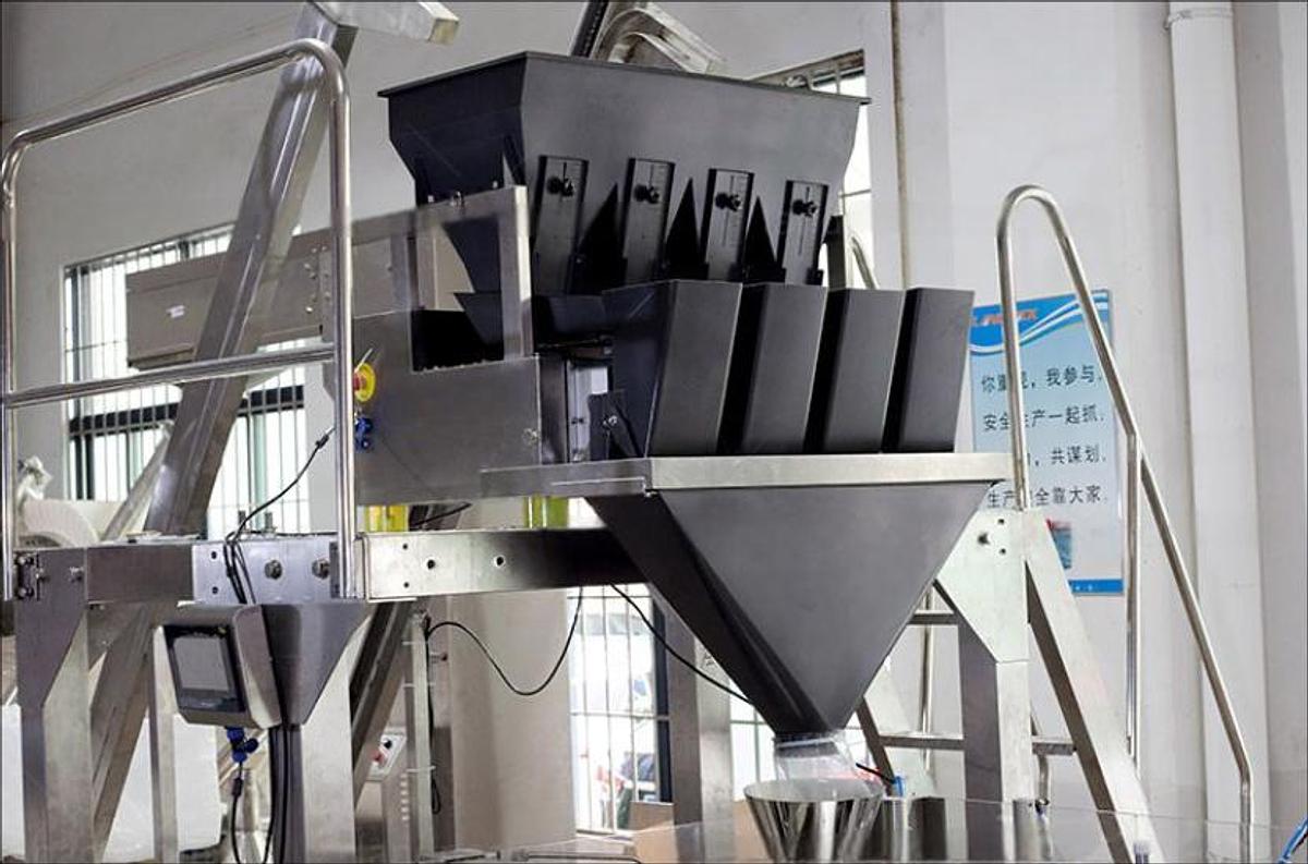 Rotary Pre-made Pouch packaging machine with Four-Head Linear Weigher (240E+LW4H3L)