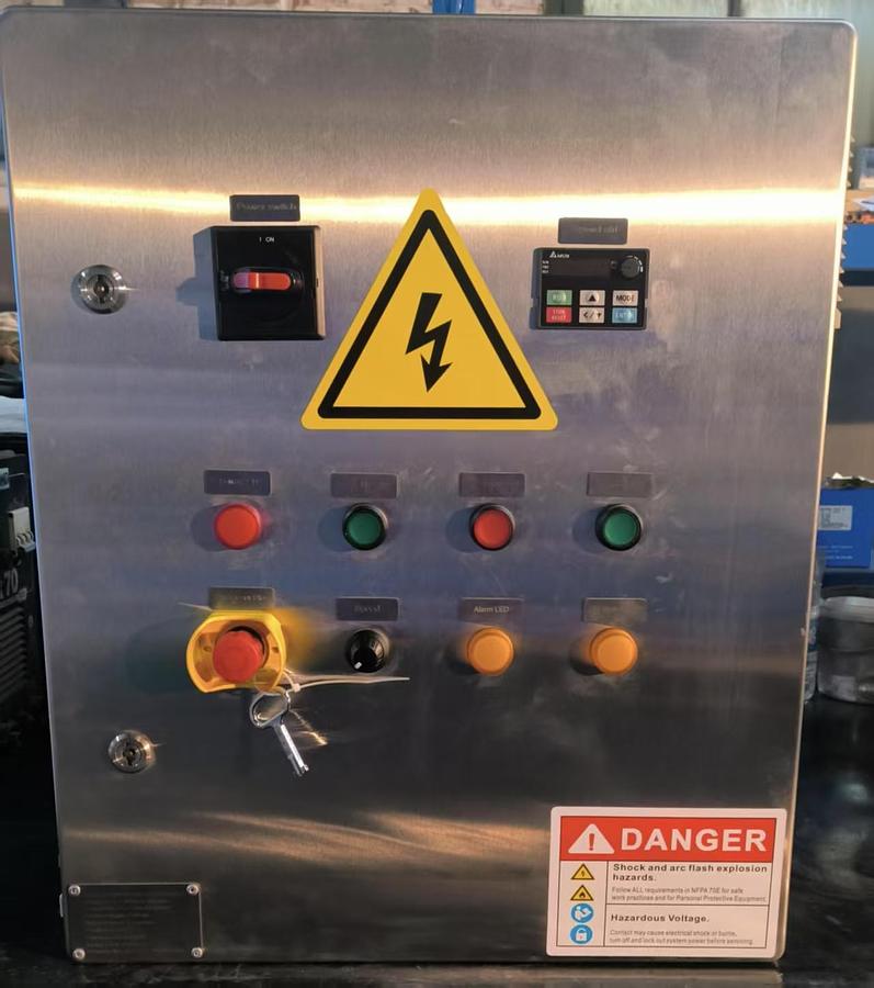 200 Cu. Ft ribbon blender