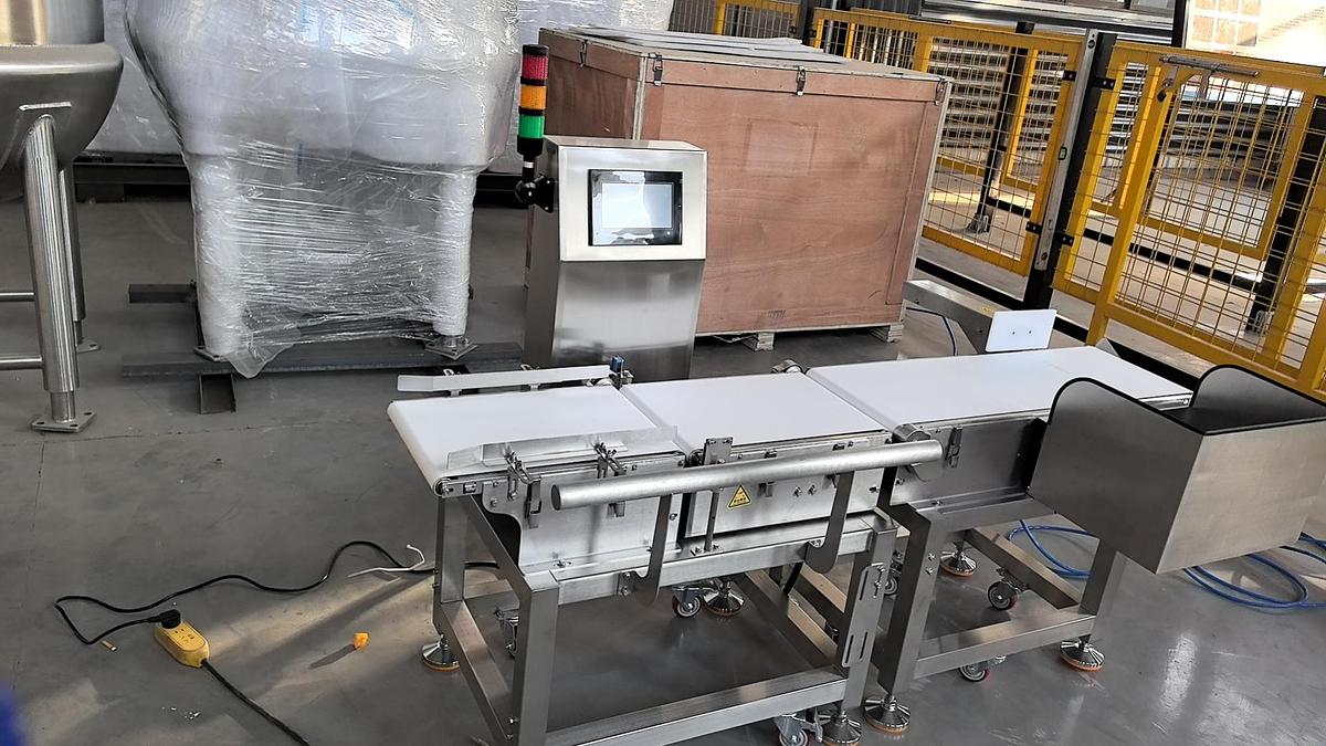 Checkweigher CQ-XP210