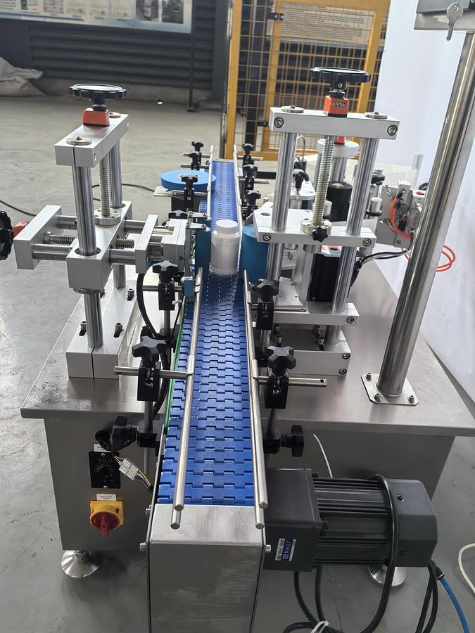 Round Bottle Labeler   HA-TB01