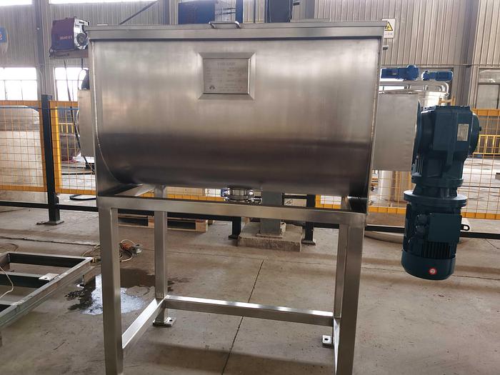 10 Cuft ribbon blender in stock in CA