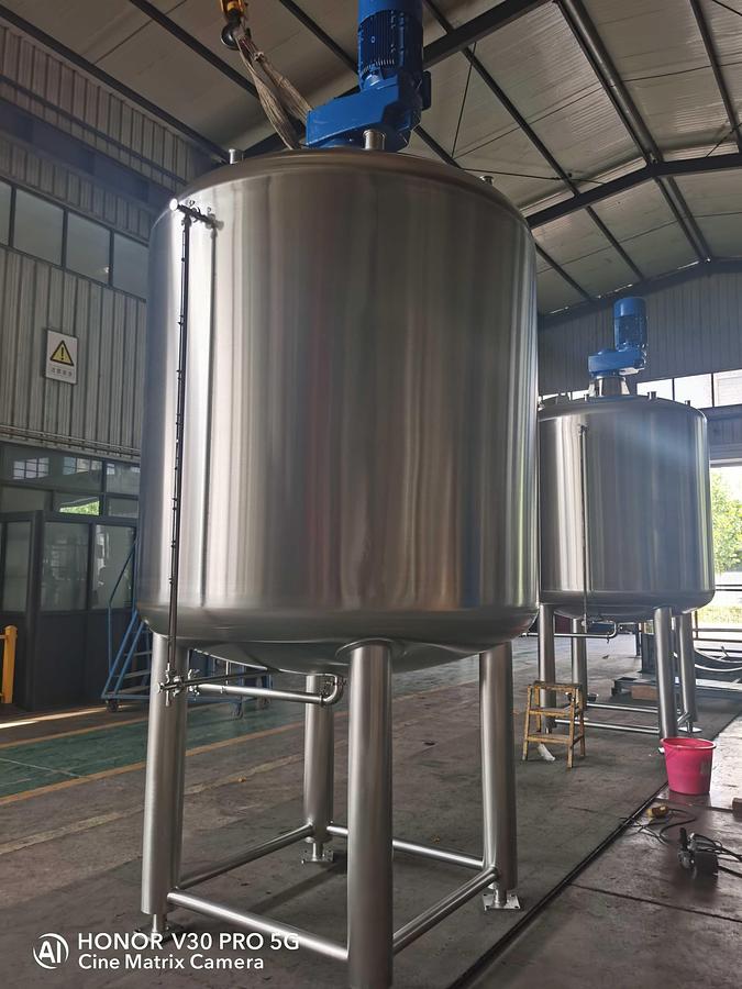 1000 Gal Stainless Steel Single Shell Tank - Industrial Mixing Tank with Agitator
