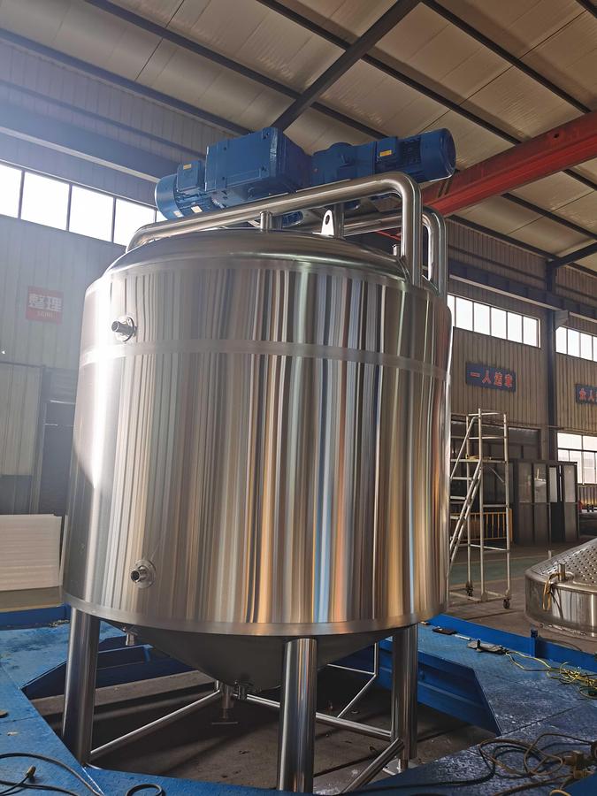 1500 Gallon Stainless Steel Mixing Kettle with Sweep & Paddle Agitator - Industrial Cooking for Sauces & Soups