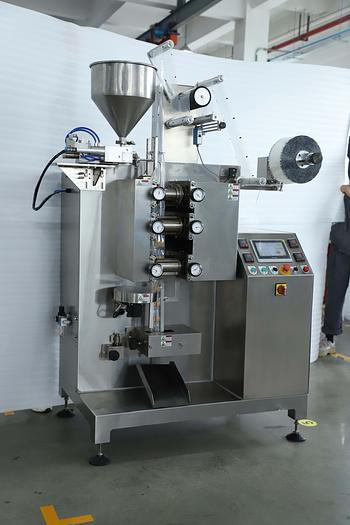 YL150C Vertical Film Fill Seal Packaging Machine for Sauce/Liquid