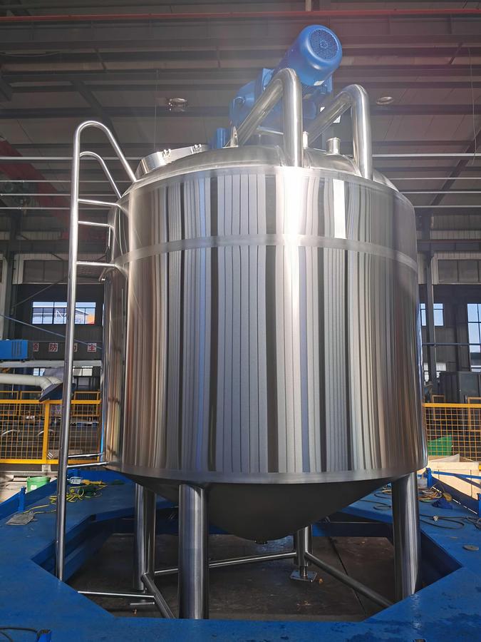 1500 Gallon Stainless Steel Mixing Kettle with Sweep & Paddle Agitator - Industrial Cooking for Sauces & Soups