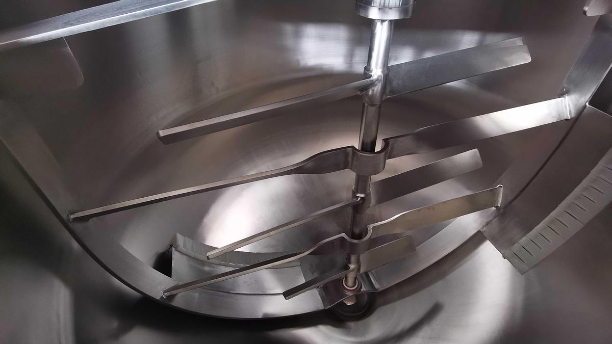 New 500 USG Steam Jacketed Dual Mixing Kettle in stock in Ontario, CA, USA