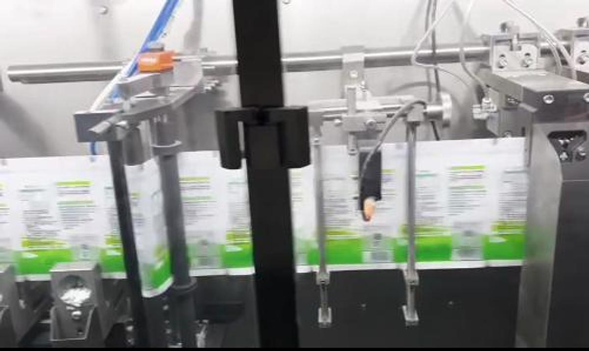 Duplex zipper doypack pouch filling and sealing machine 330