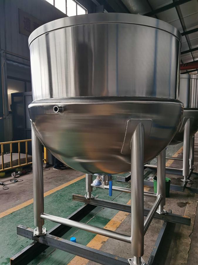 500 Gal Stainless Steel Bare Kettle - Jacketed for Industrial Cooking