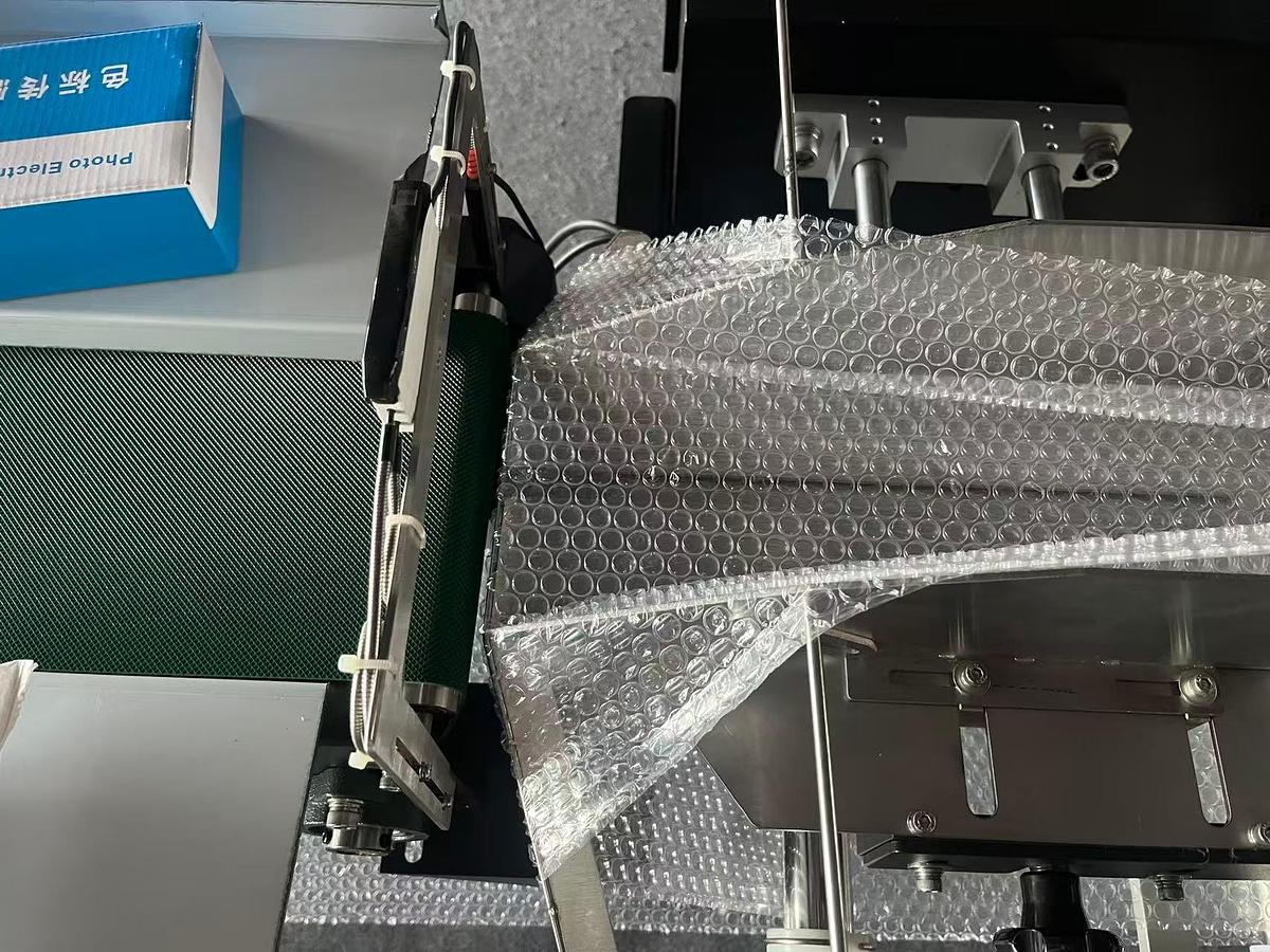 VT-160Q Bubble Wrap Packaging Machine