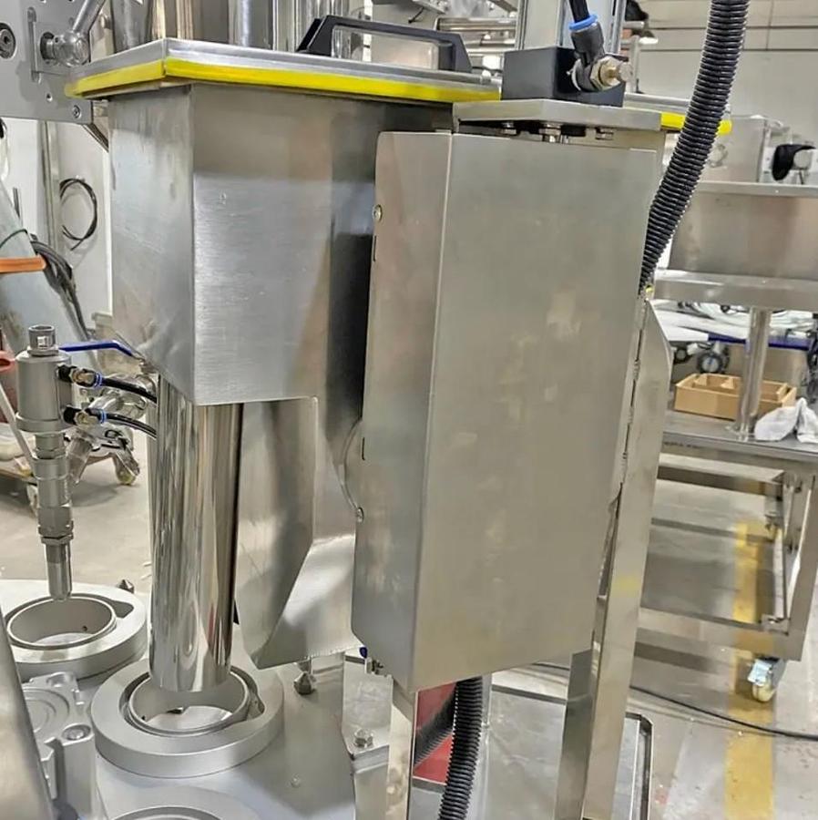 Automatic Rotary Cup Filling and Sealing Machine 900