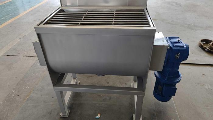 New 5 Cu. Ft. ribbon blendere for powder mixing