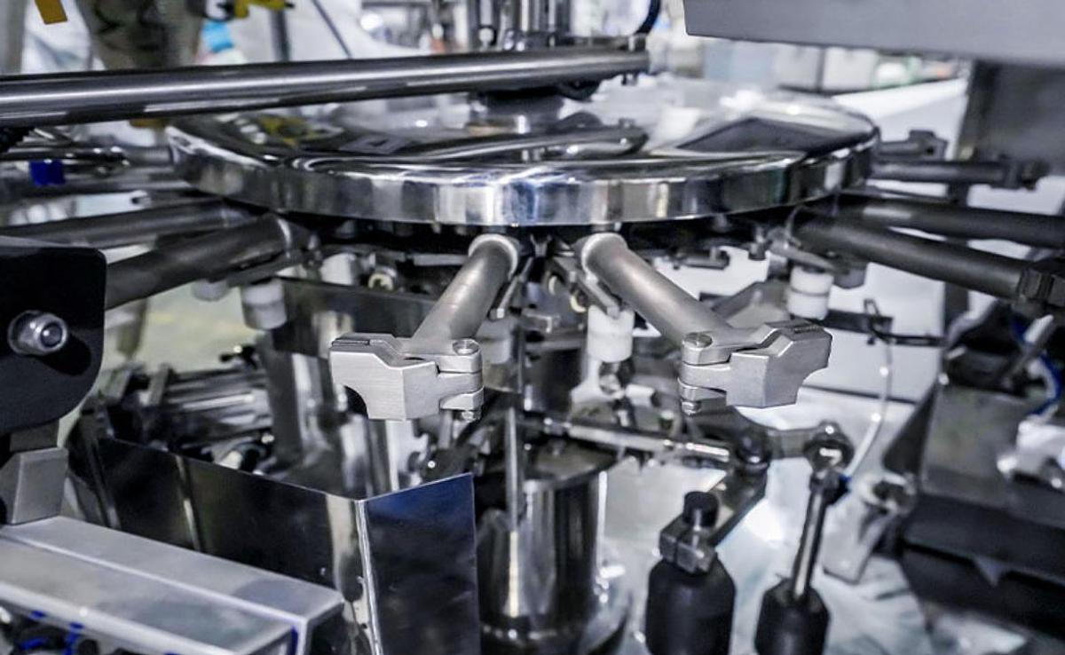 Fully Automatic Vacuum Packaging Machine 240E