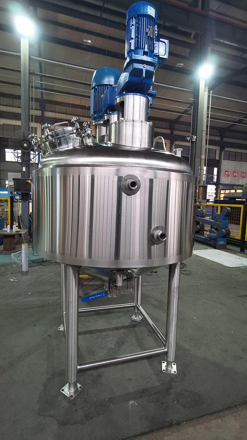 175 USG Triple Agitation Cone Bottm Kettle /Mixing Tank With High Shear Disperser