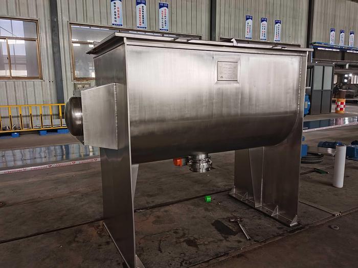 New 25 Cu. Ft. Ribbon Blender for powder mixing in stock in CA