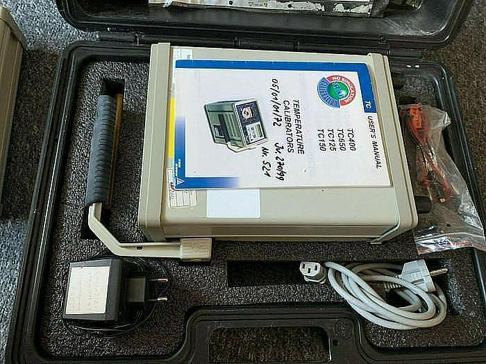 Used Tek Know TC650 with Tek Know SM 300 temperature calibrator + accessories