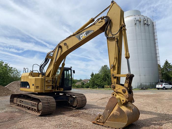 Used 2004 CATERPILLAR 325CLCR