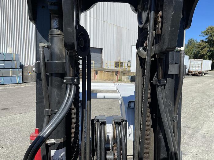 Used 10,000 POUND HYSTER MODEL S100FTBCS FORKLIFT WITH 64" DIAMETER CASCADE CLAMP